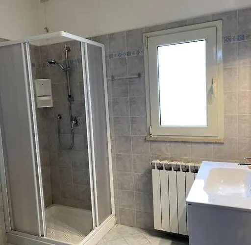 Verdi, A 100 Metri Dal Mare.